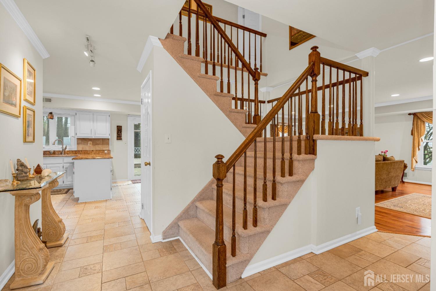 2 Pine Ridge Drive Drive, Edison, New Jersey image 5