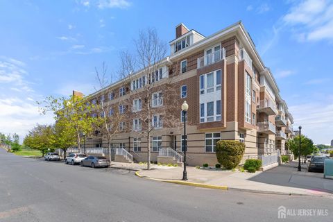 Condo For Sale - 368 Rector Street #521<br/> Perth Amboy, NJ 08861