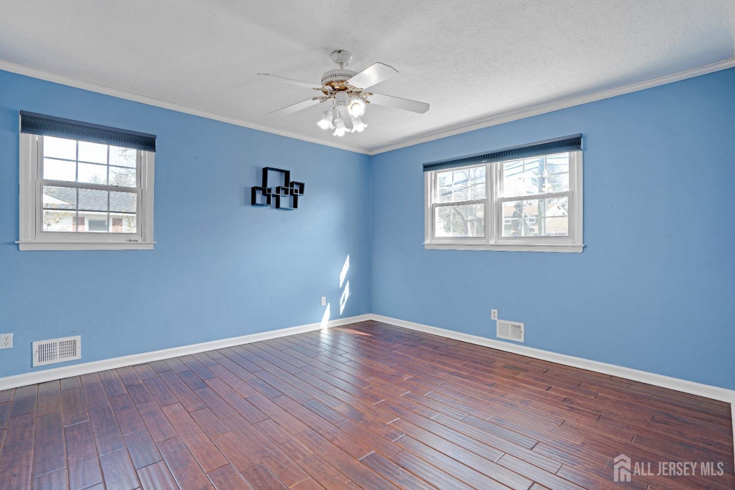 7 Robin Road, Edison, New Jersey image 29