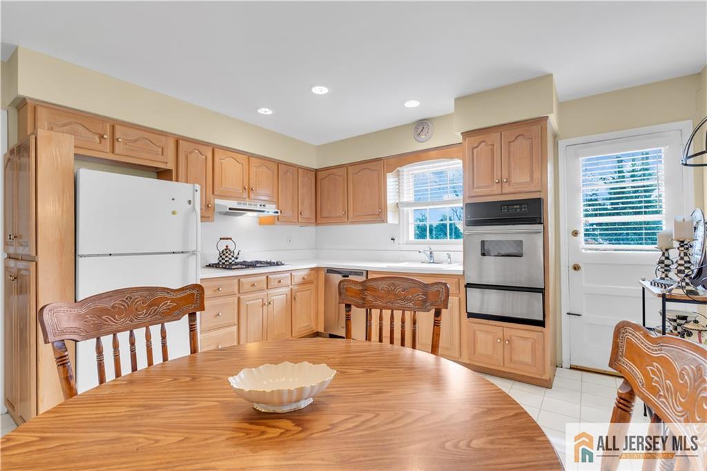 7 Nightingale Street, Edison, New Jersey image 13