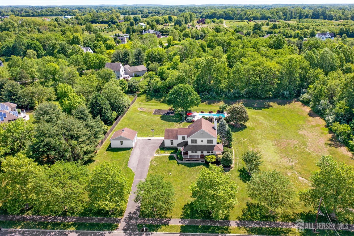 63 Iron Bridge Road, Hamilton, New Jersey image 45