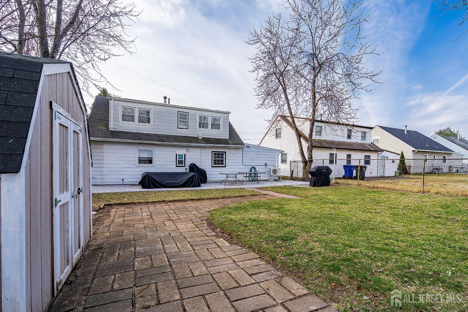88 N Main Street, Iselin, New Jersey image 25