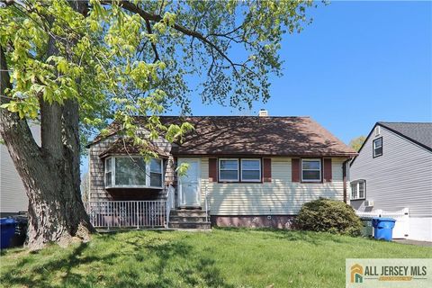 Homes For Sale - 196 Worth Street<br/> Iselin, NJ 08830