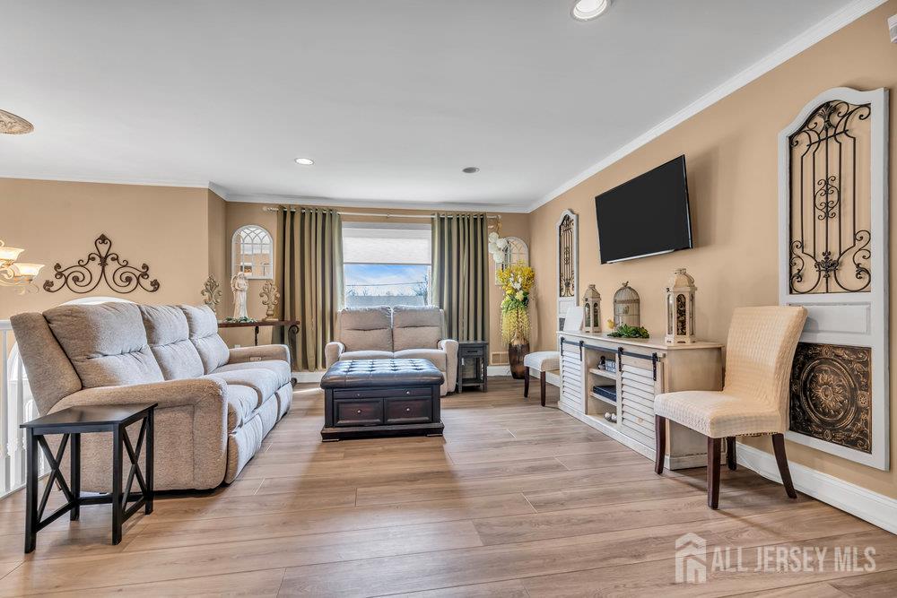 6 Muravski Court, South River, New Jersey image 6