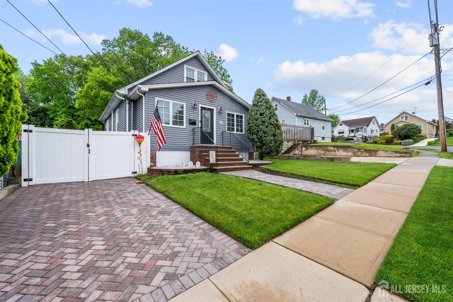 31 Pulawski Avenue, South River, New Jersey image 2