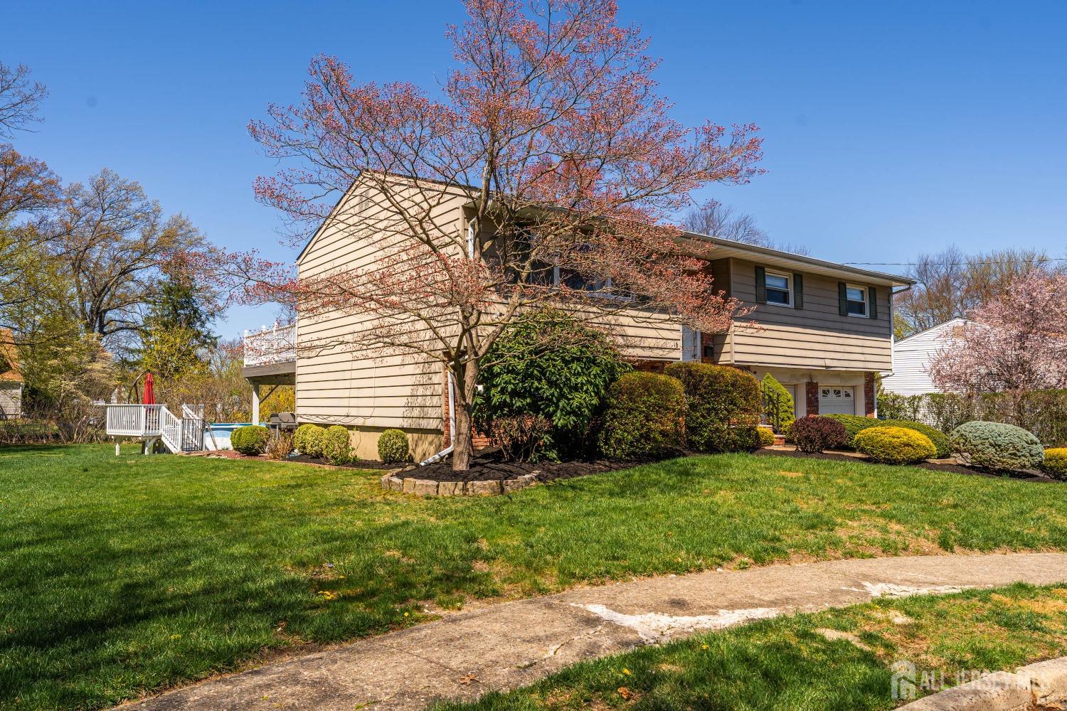 15 Nottingham Drive, East Brunswick, New Jersey image 3