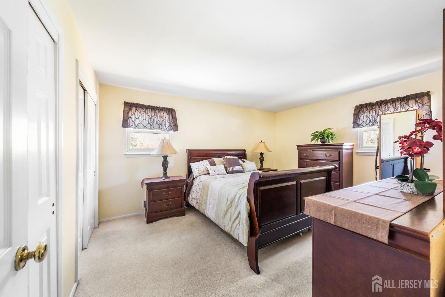 15 Nottingham Drive, East Brunswick, New Jersey image 11