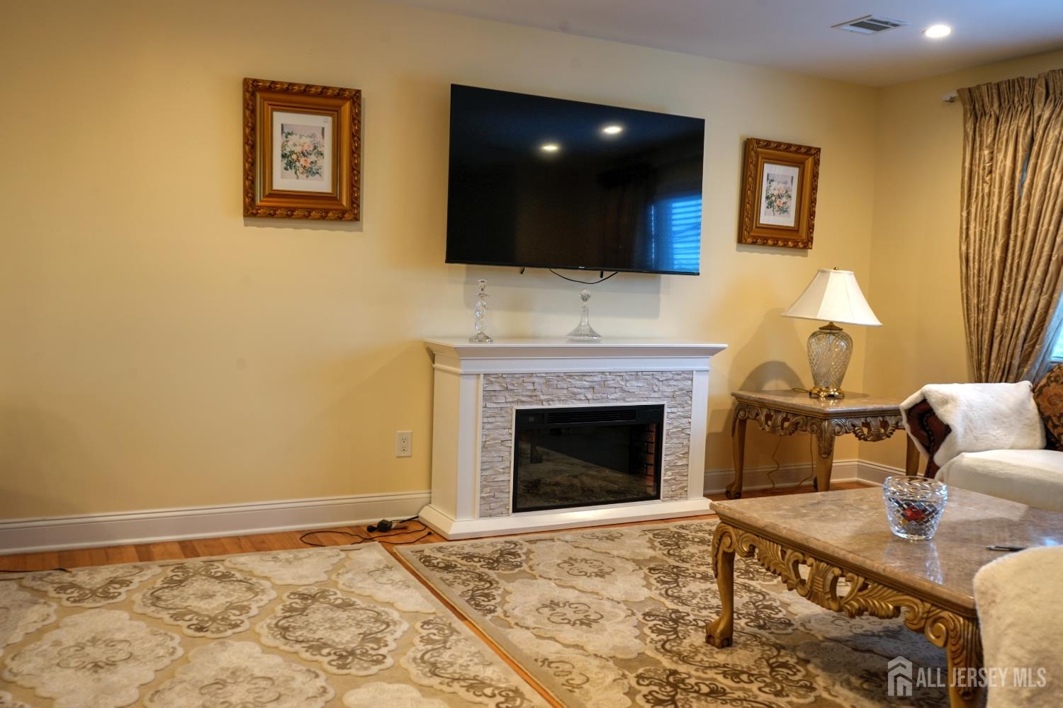 1084 Stelton Road, Piscataway, New Jersey image 5