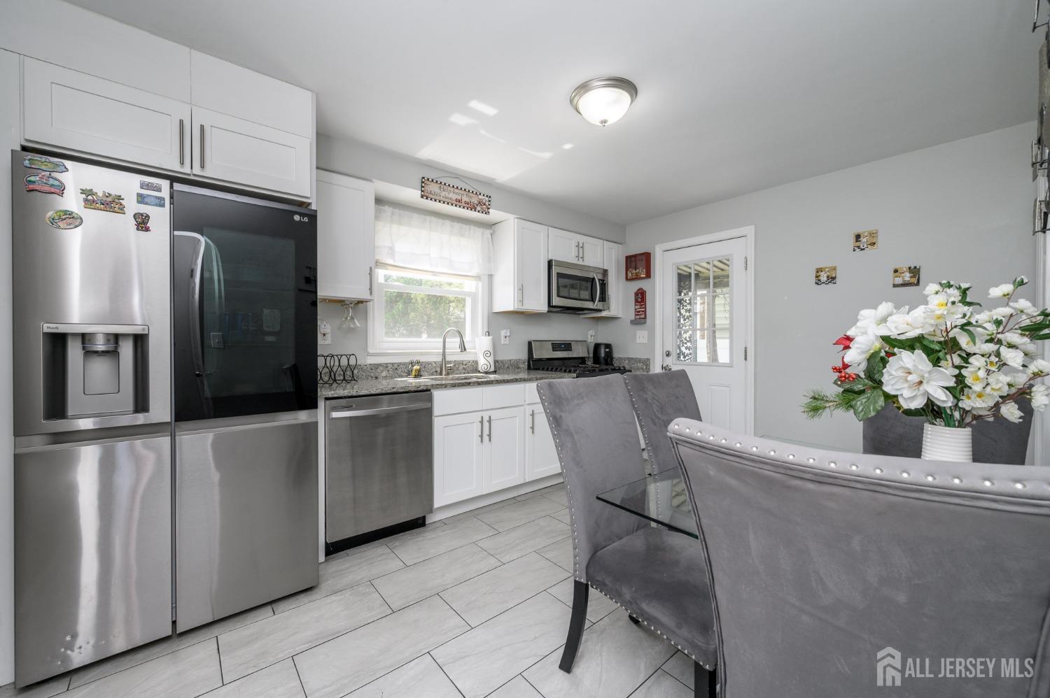 724 E 2nd Avenue, Roselle, New Jersey image 8