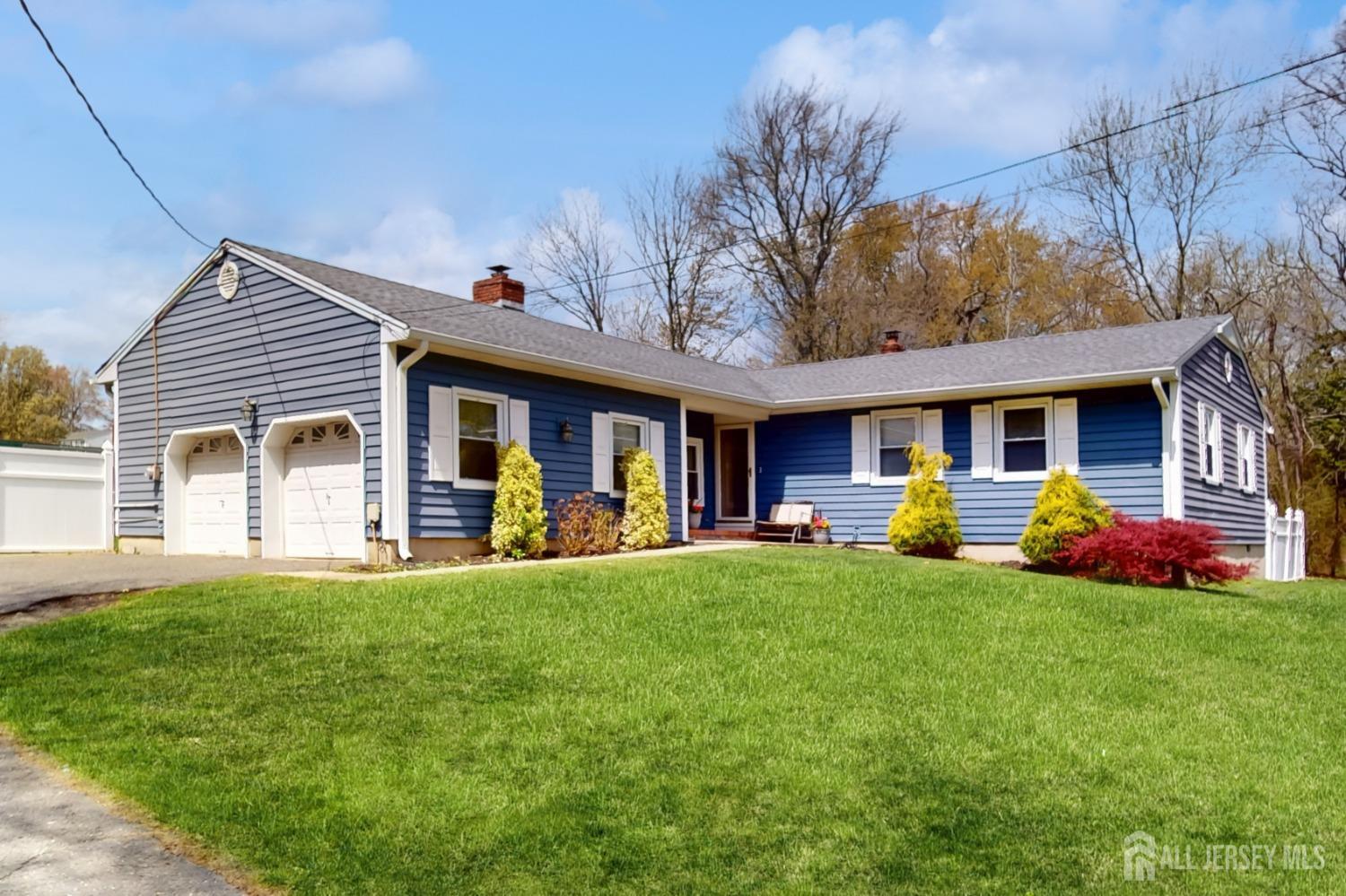 9 Gulfstream Boulevard, Old Bridge, New Jersey image 3