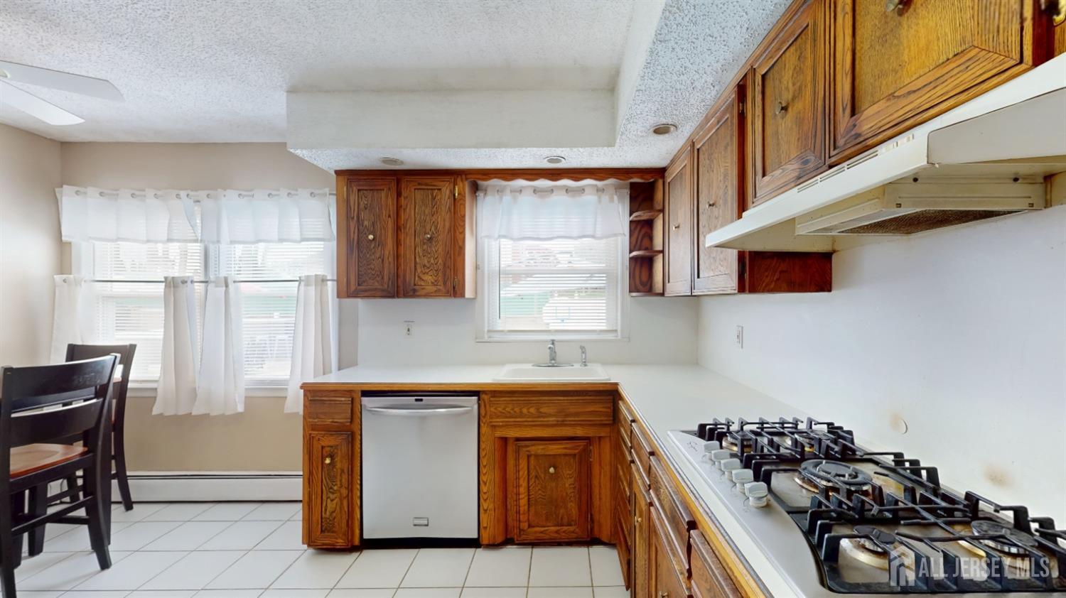 9 Gulfstream Boulevard, Old Bridge, New Jersey image 13