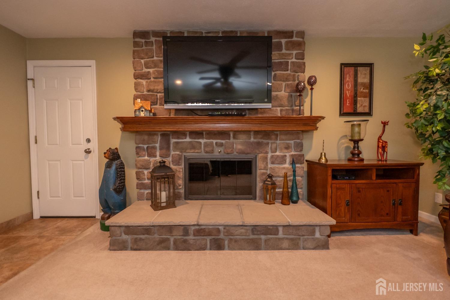 10 Weller Court, Milltown, New Jersey image 14