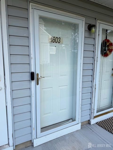 Condo For Sale - 1603 Arthur Street<br/> Toms River, NJ 08755