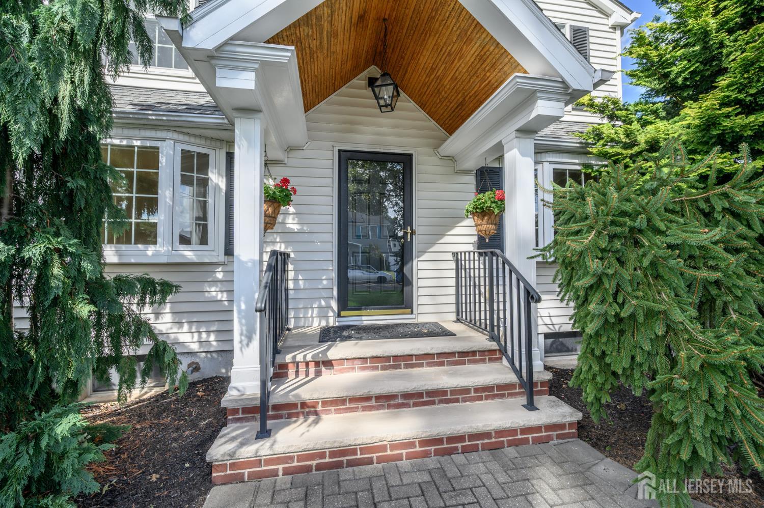 128 Florence Place