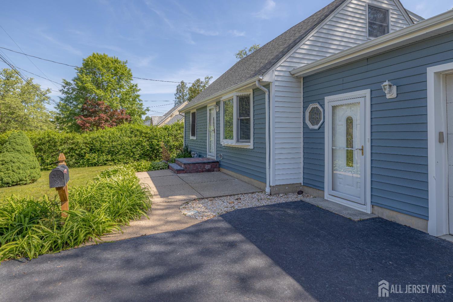 7 Winslow Avenue, East Brunswick, New Jersey image 2