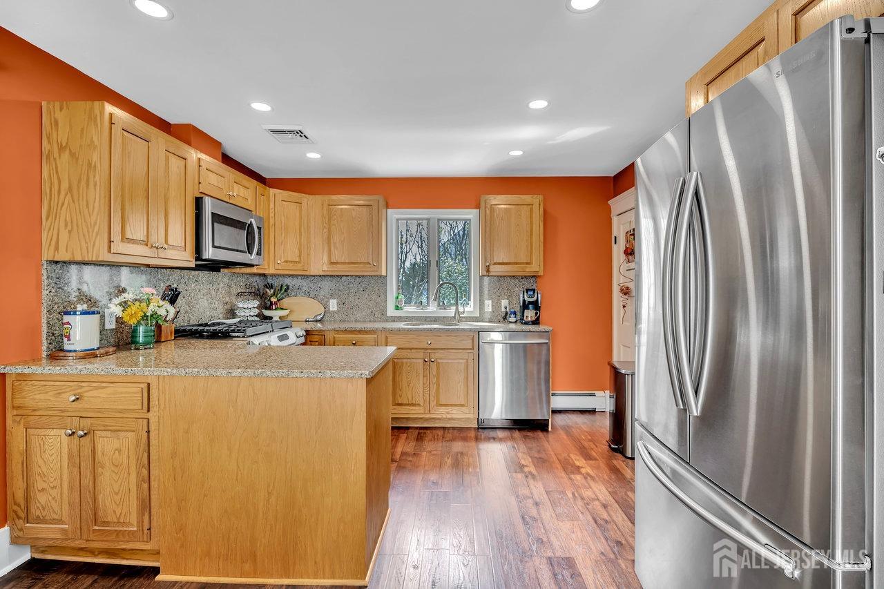 15 Parker Street, East Brunswick, New Jersey image 11