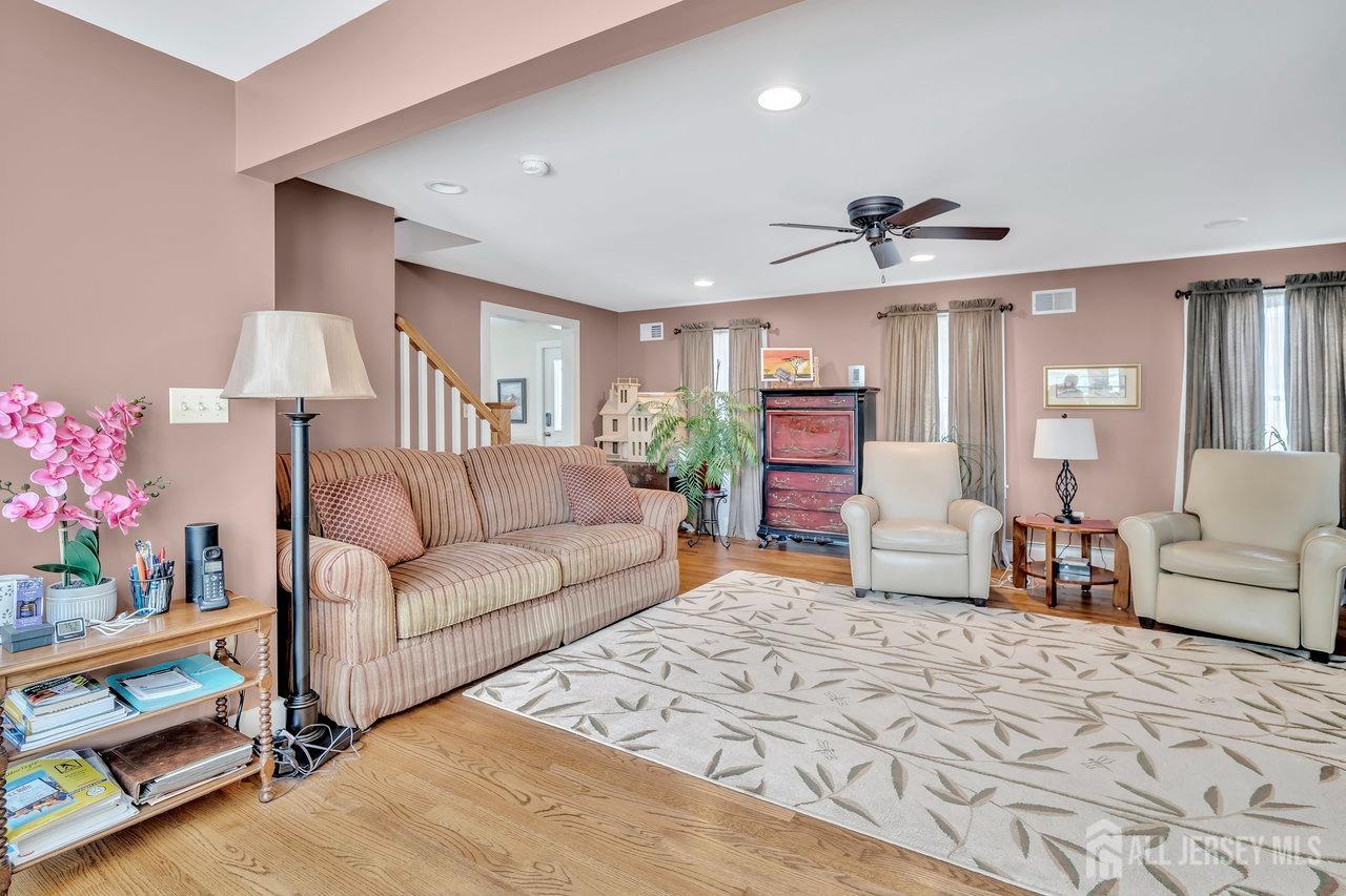 15 Parker Street, East Brunswick, New Jersey image 16