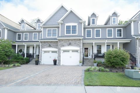 Townhouse For Rent - 10 Gonzalez Drive<br/> Old Bridge, NJ 08857