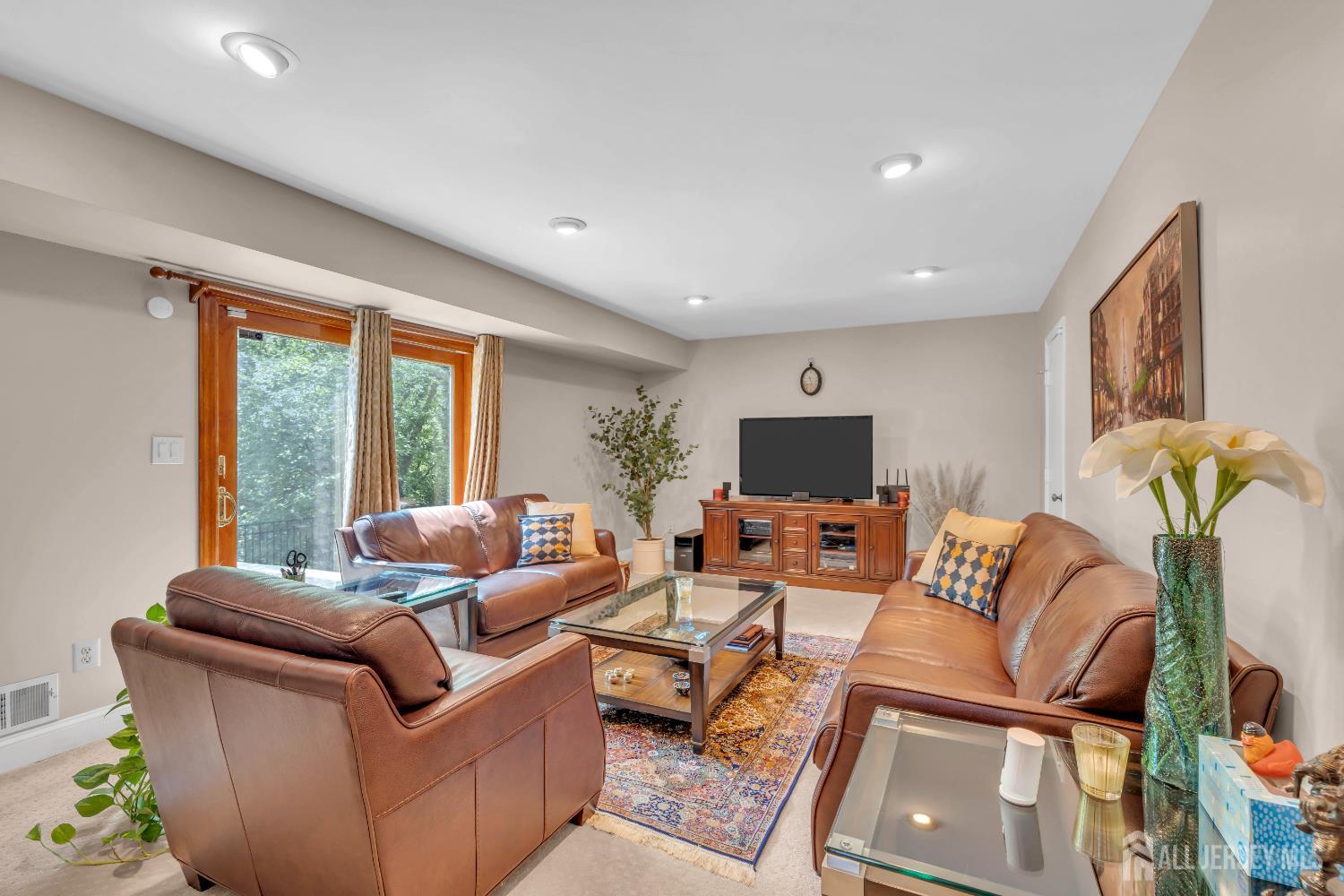 42 Ridge Road, Edison, New Jersey image 19