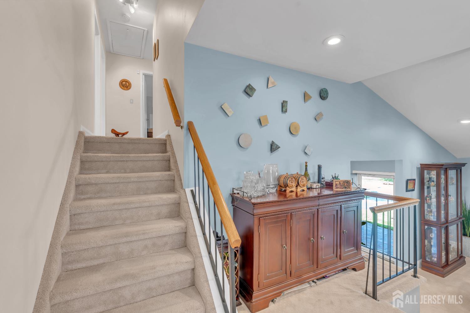 42 Ridge Road, Edison, New Jersey image 25