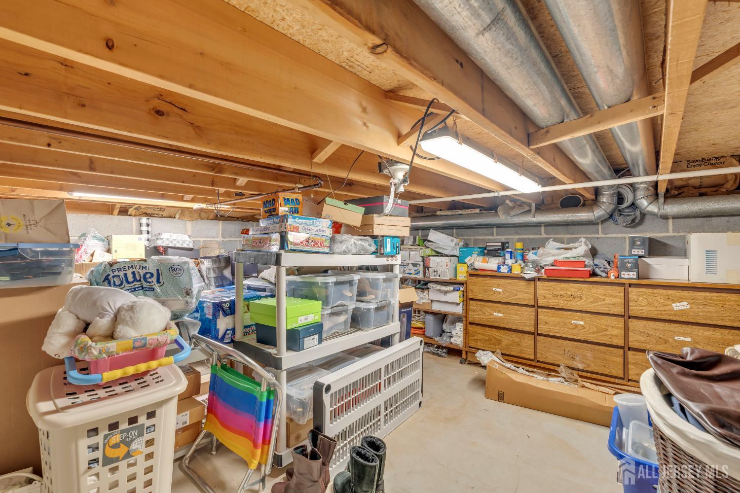 42 Ridge Road, Edison, New Jersey image 35