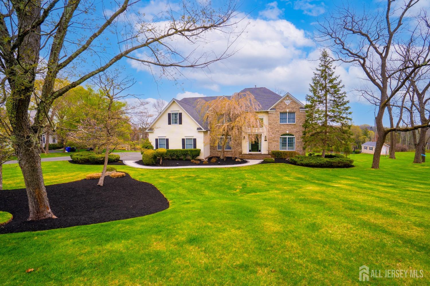 9 Florys Mill Road, Raritan, New Jersey image 2
