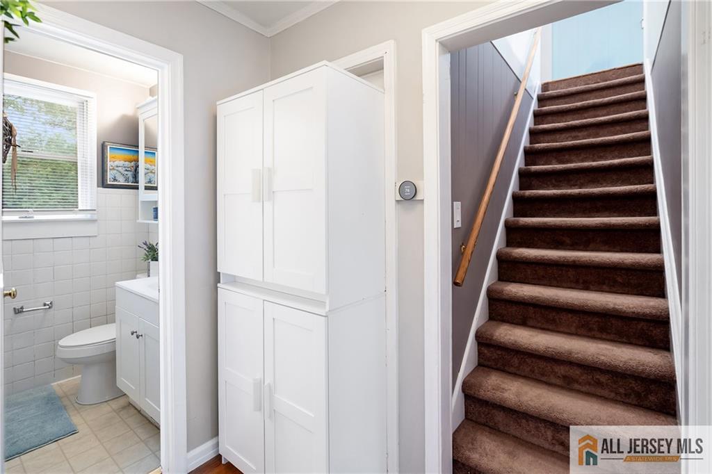 38 Edgemere Avenue, Plainsboro, New Jersey image 23
