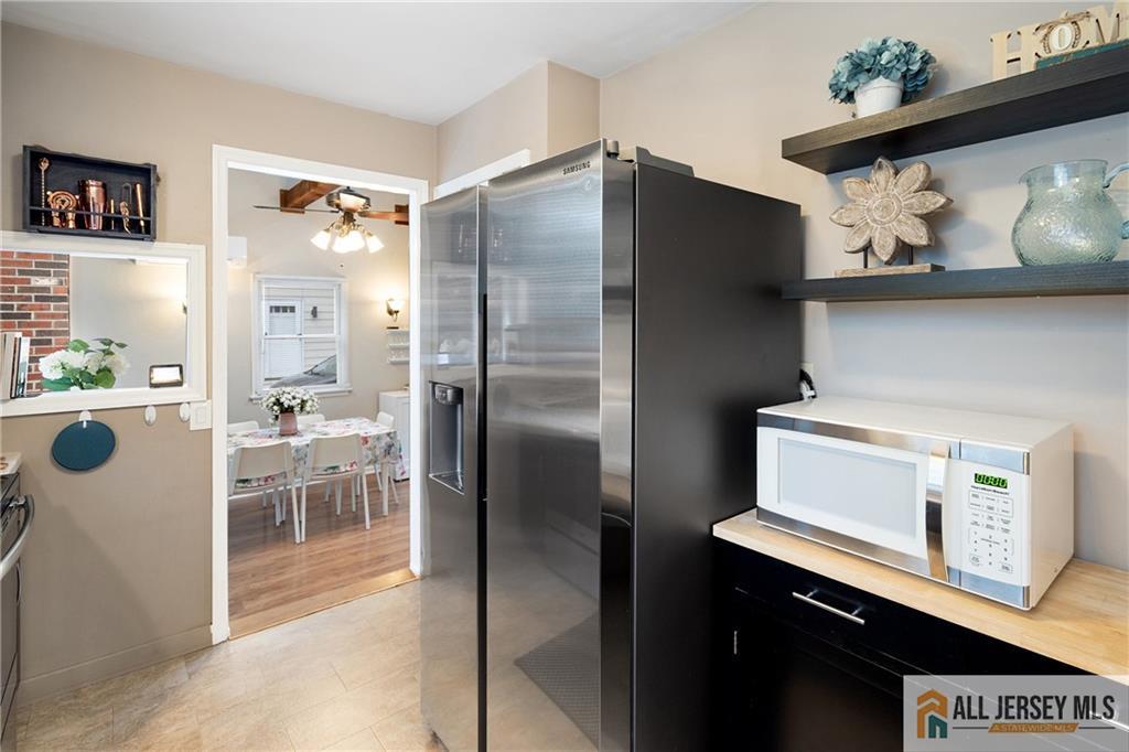 38 Edgemere Avenue, Plainsboro, New Jersey image 16