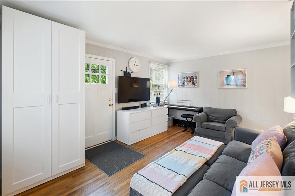 38 Edgemere Avenue, Plainsboro, New Jersey image 9