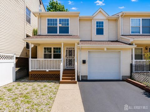 Townhouse For Sale - 736-738 S 19th Street<br/> Newark, NJ 07103