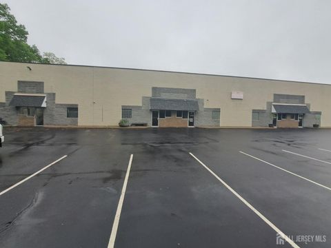 MLS: 2511294R
