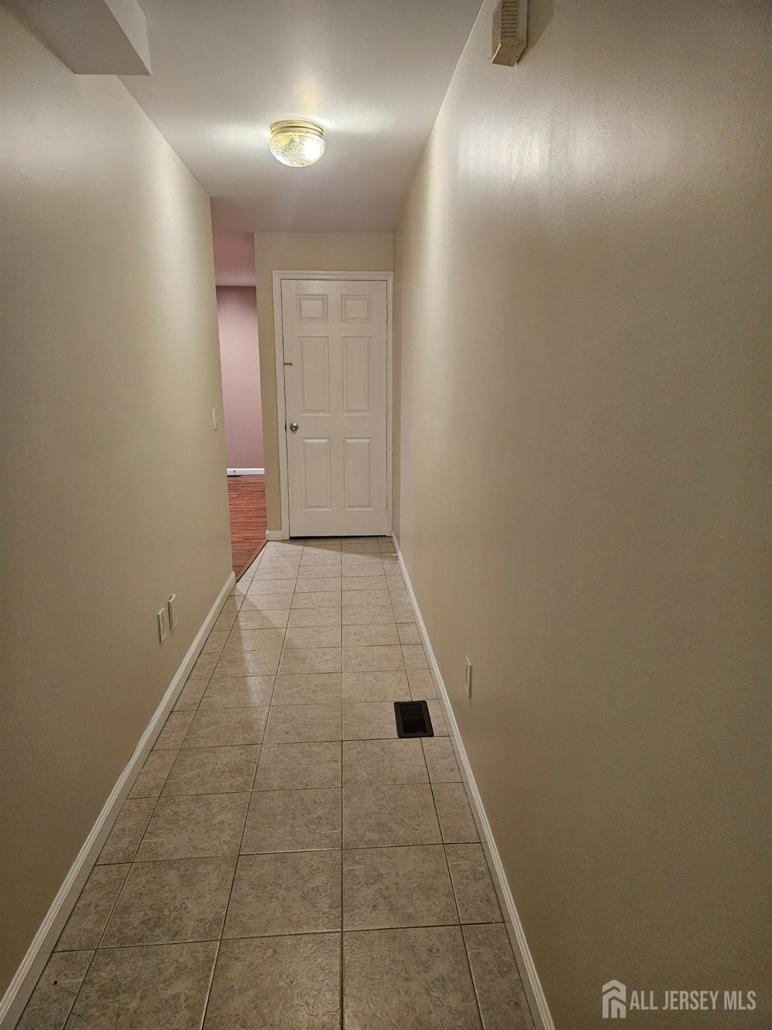 316 Ventnor Court, Piscataway, New Jersey image 19
