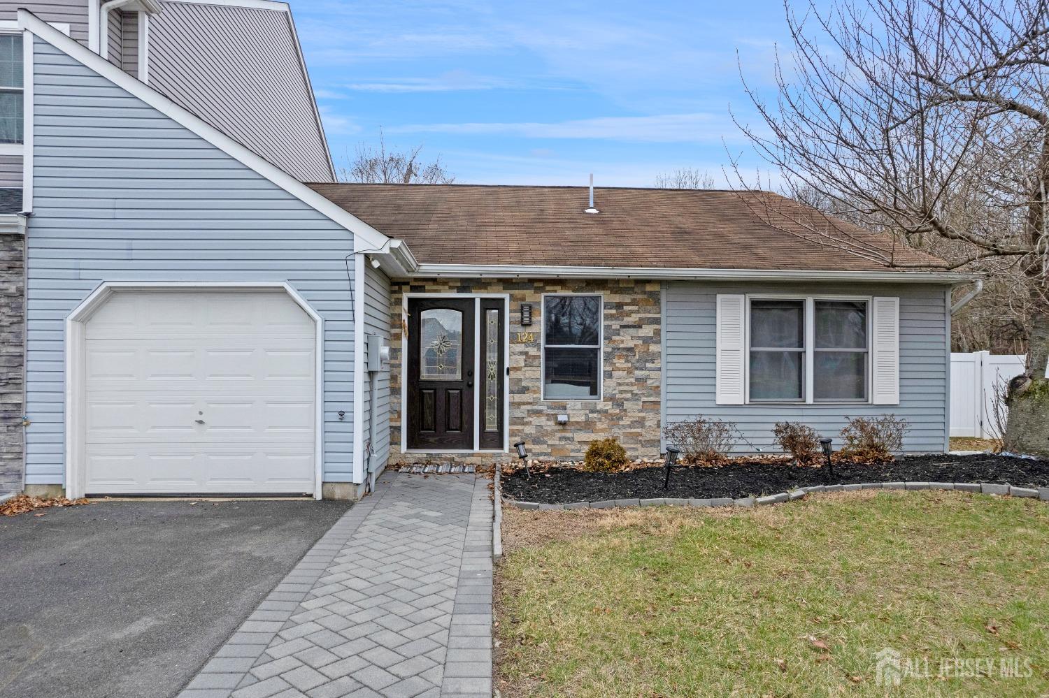 124 Woodbury Road, Edison, New Jersey image 1