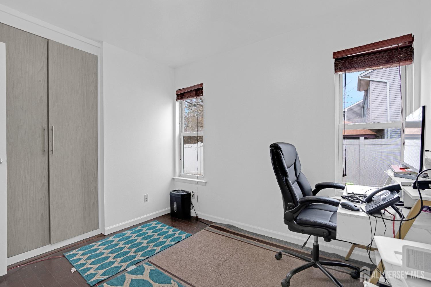 124 Woodbury Road, Edison, New Jersey image 21
