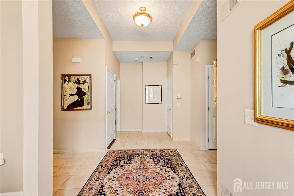 35 Brighton Court, Monroe Township, New Jersey image 4