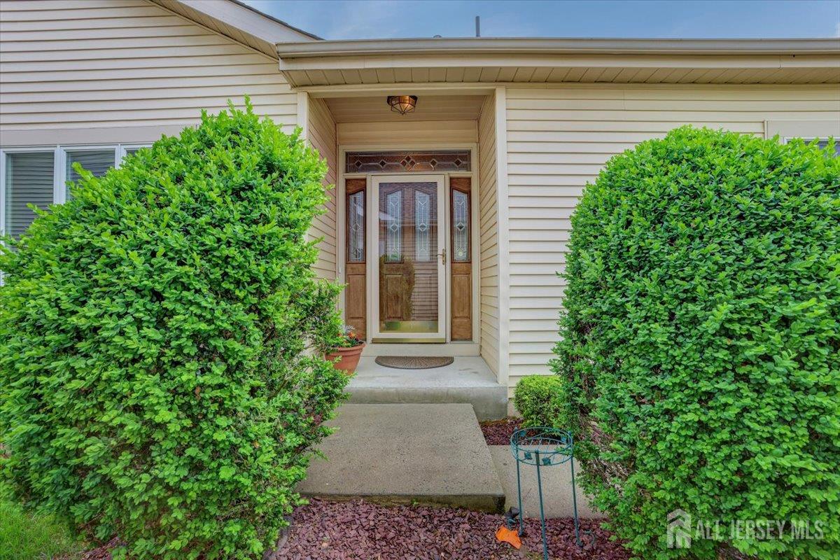 35 Brighton Court, Monroe Township, New Jersey image 3