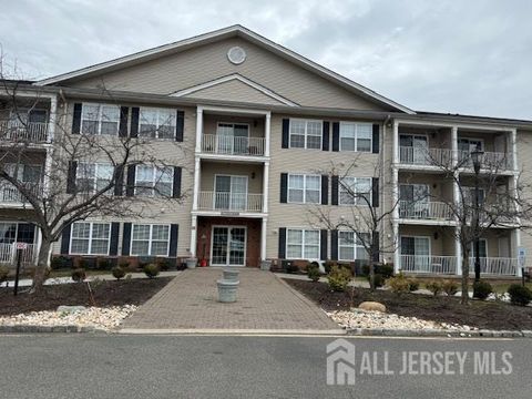 Condo For Sale - 71 Liddle Avenue<br/> Edison, NJ 08837
