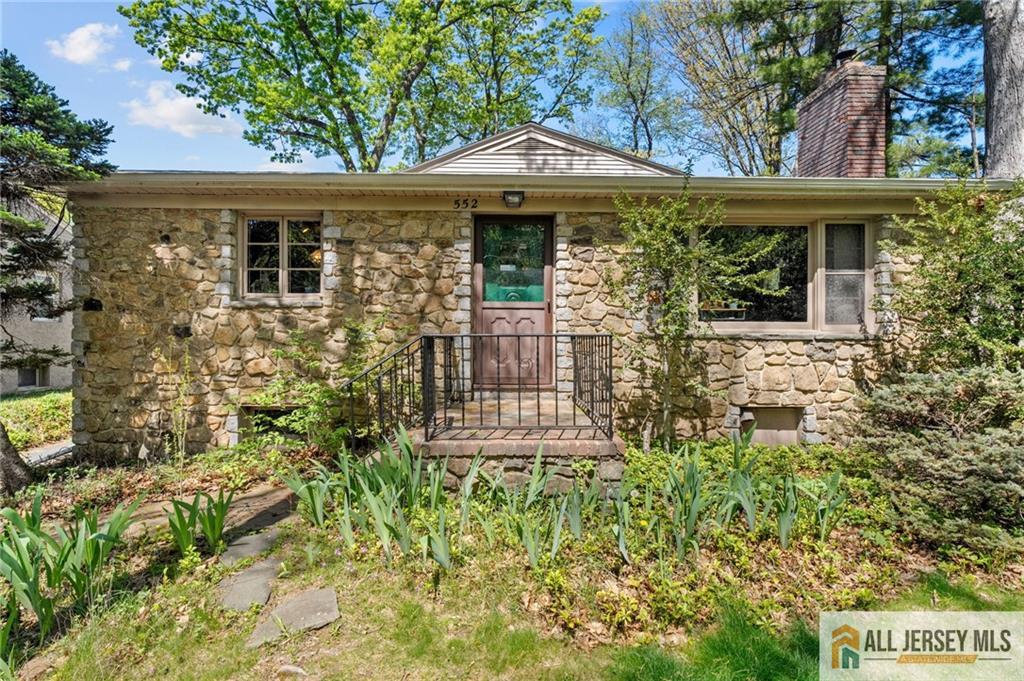 552 Parkview Avenue, North Plainfield, New Jersey image 6