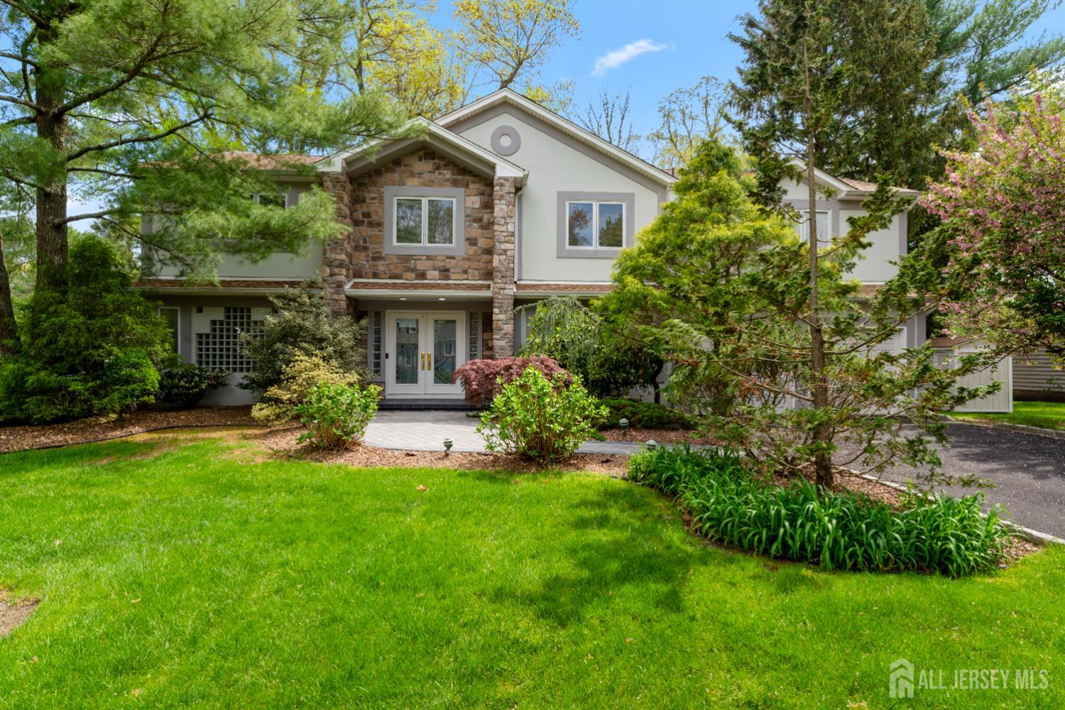 16 Darby Road, East Brunswick, New Jersey image 1