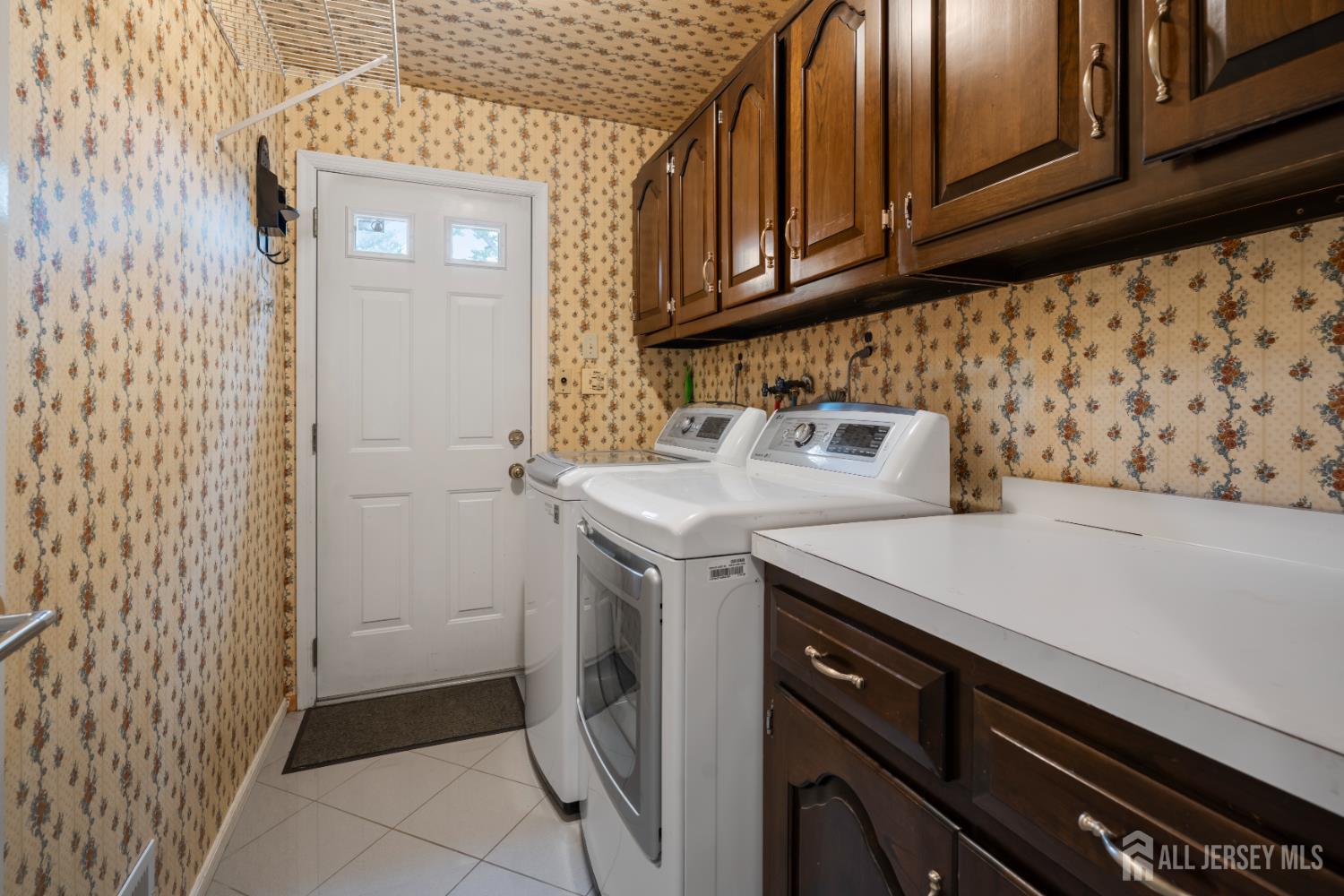 16 Darby Road, East Brunswick, New Jersey image 15