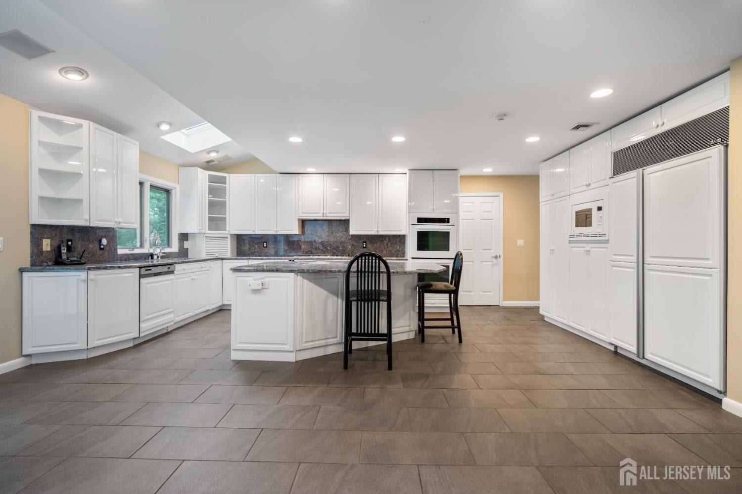 16 Darby Road, East Brunswick, New Jersey image 8
