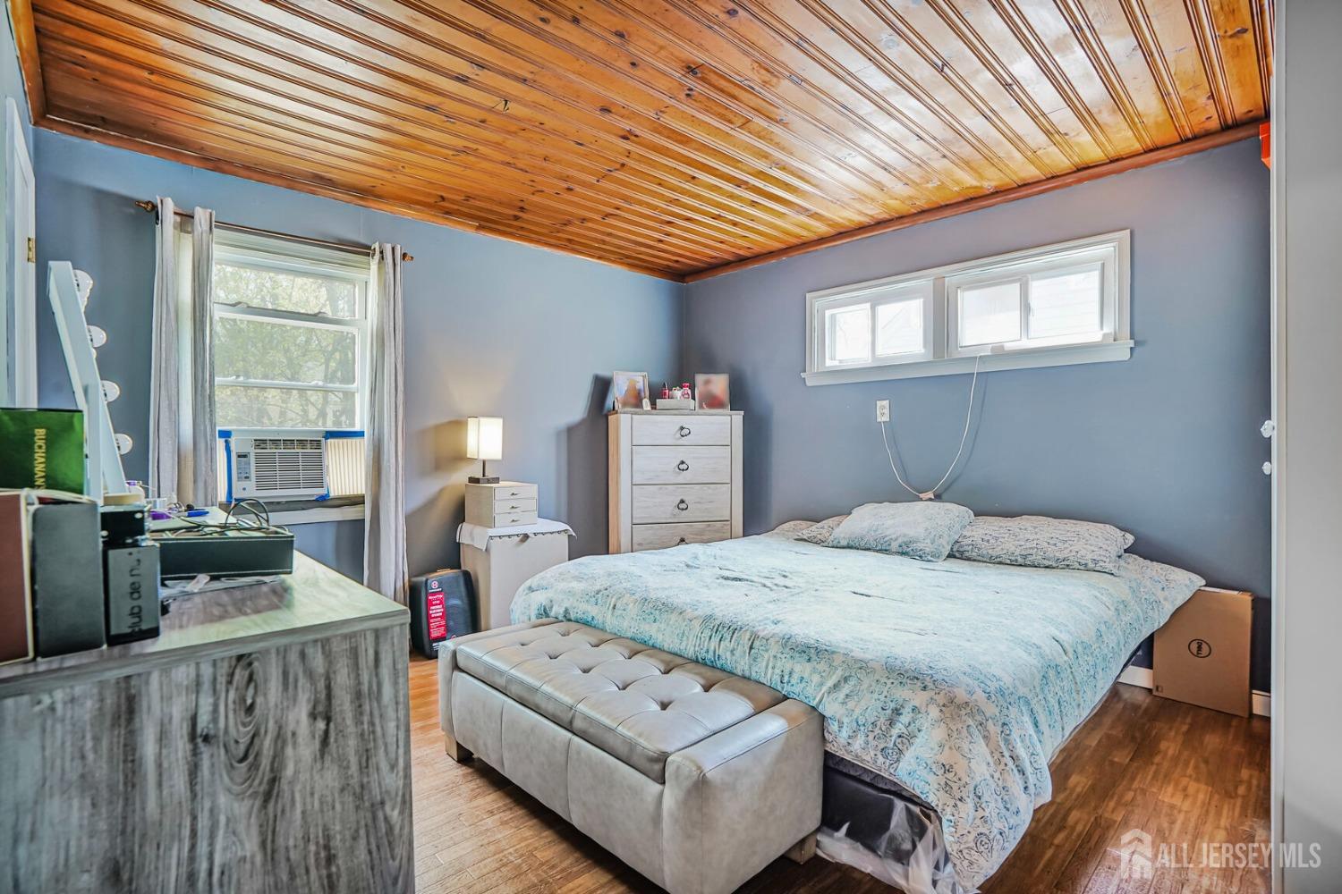 518 Boesel Avenue, Manville, New Jersey image 5