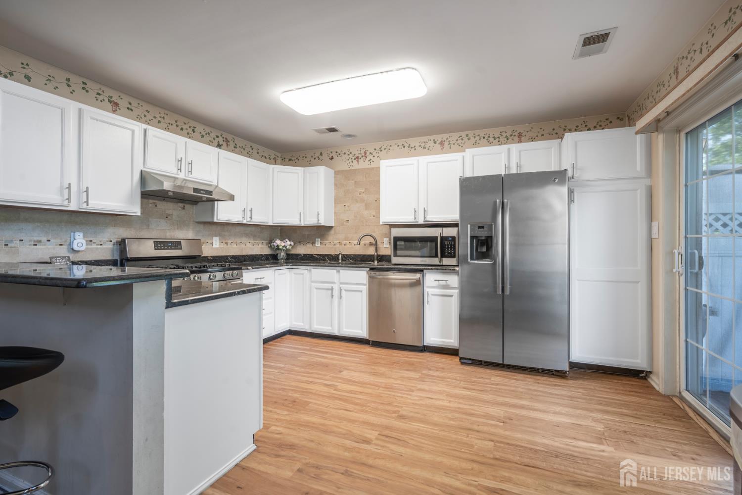 181 Windsong Circle, East Brunswick, New Jersey image 11