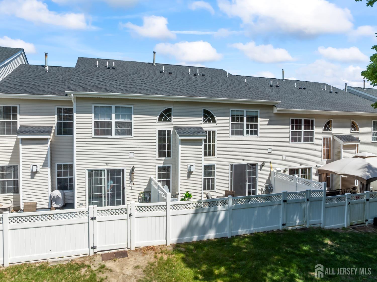 181 Windsong Circle, East Brunswick, New Jersey image 29