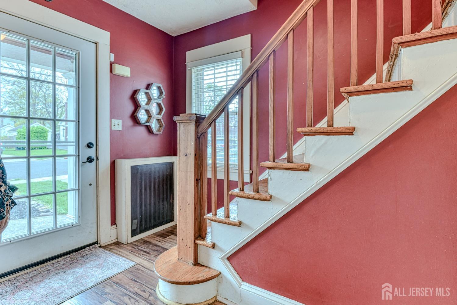 8 Taylor Avenue, Hightstown, New Jersey image 5