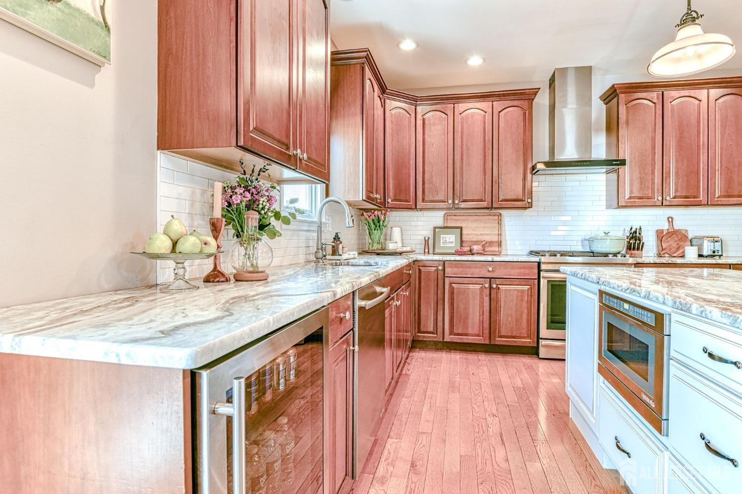 10 Graulich Drive, Milltown, New Jersey image 6