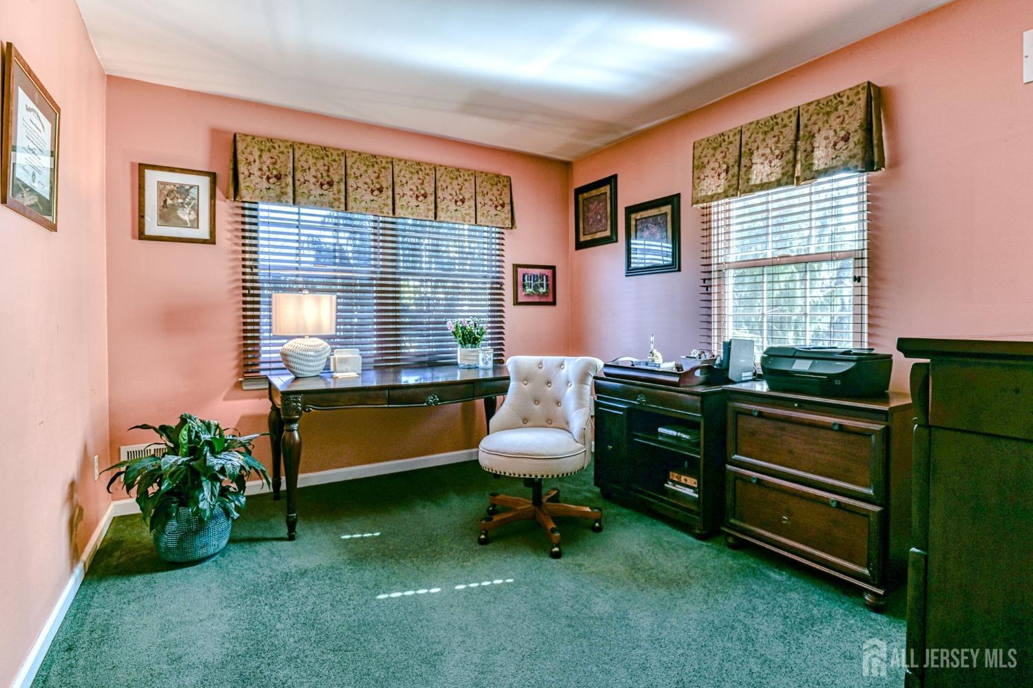 10 Graulich Drive, Milltown, New Jersey image 33
