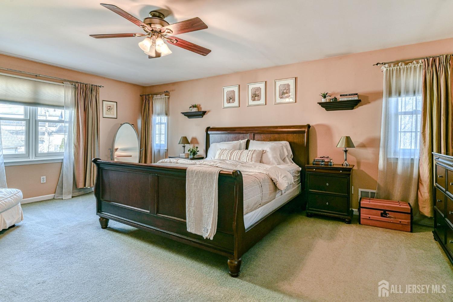 10 Graulich Drive, Milltown, New Jersey image 27