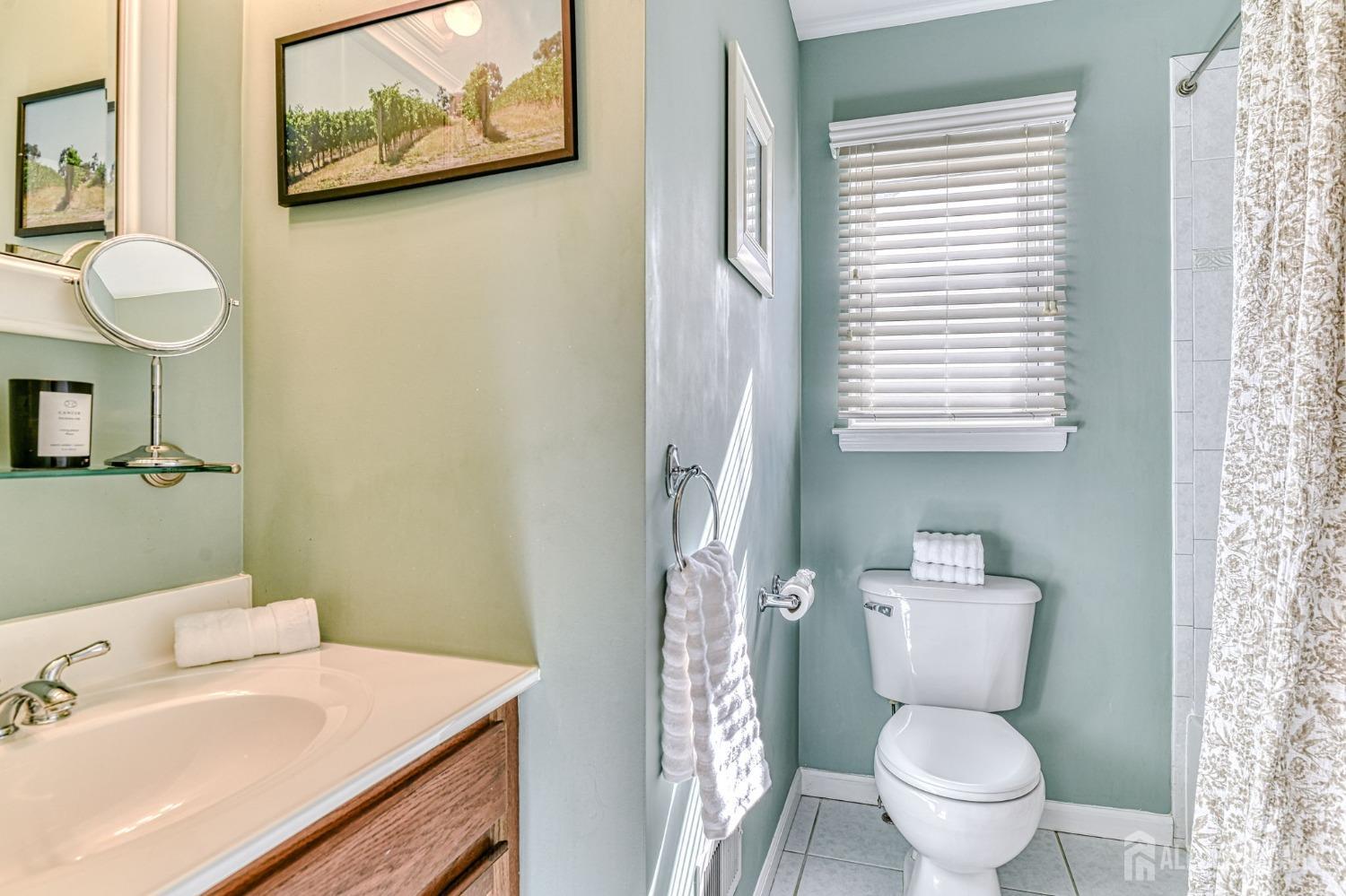 10 Graulich Drive, Milltown, New Jersey image 34