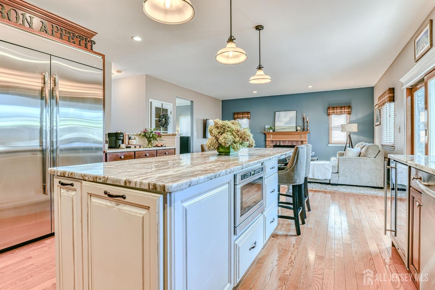 10 Graulich Drive, Milltown, New Jersey image 8